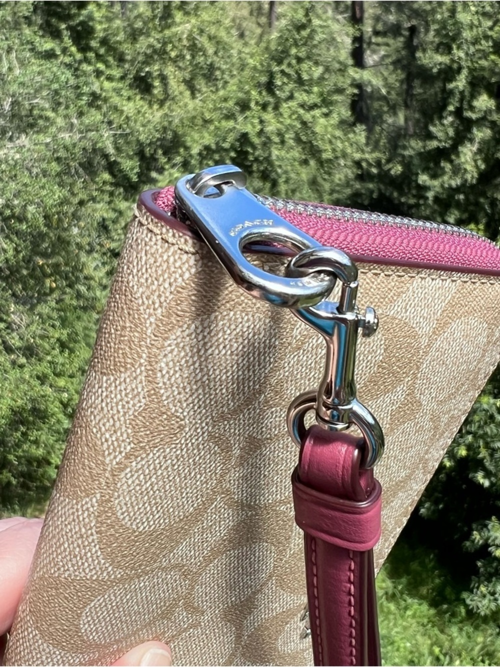 COACH Wallet Wristlet Credit Card Holder Zip-Around Wallet Khaki/Pink AUTHENTIC - Picture 3 of 11
